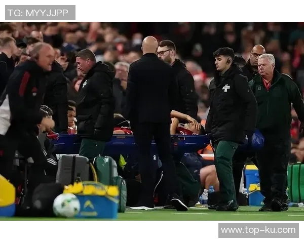 斯洛特谈球队伤病困扰强调季前训练不足导致人员紧缺问题